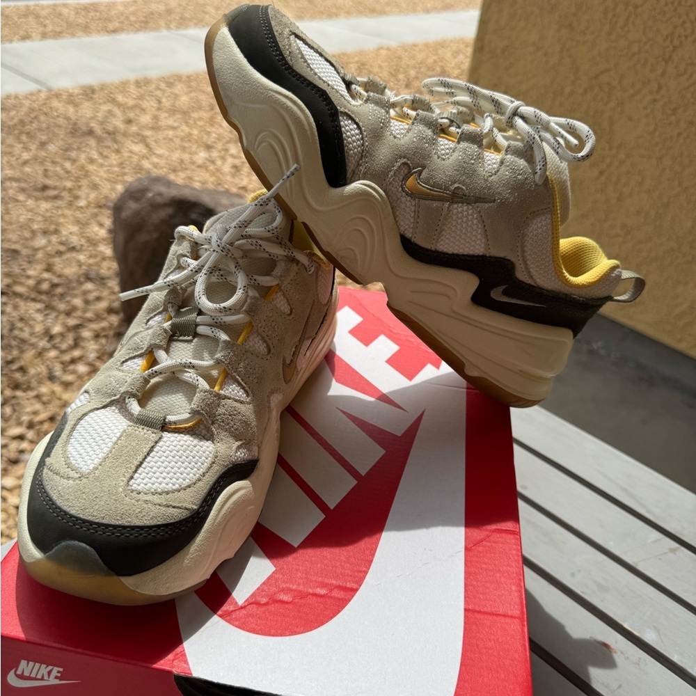 Nike tech Hera Cream and olive Sneakers with Yellow Highlights